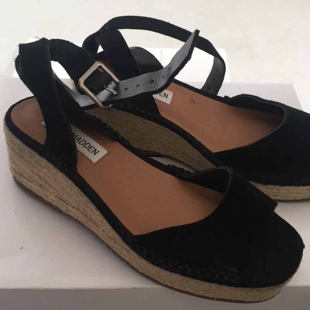 Black Steve Madden espadrille flatforms